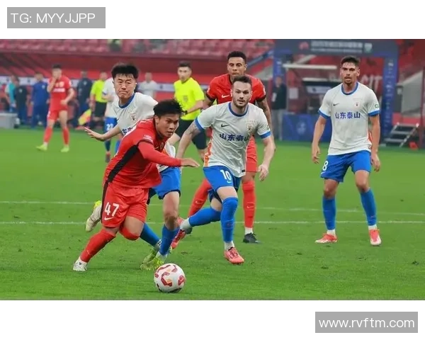 赛后分析广州足球队与武汉足球队的表现及状态对比